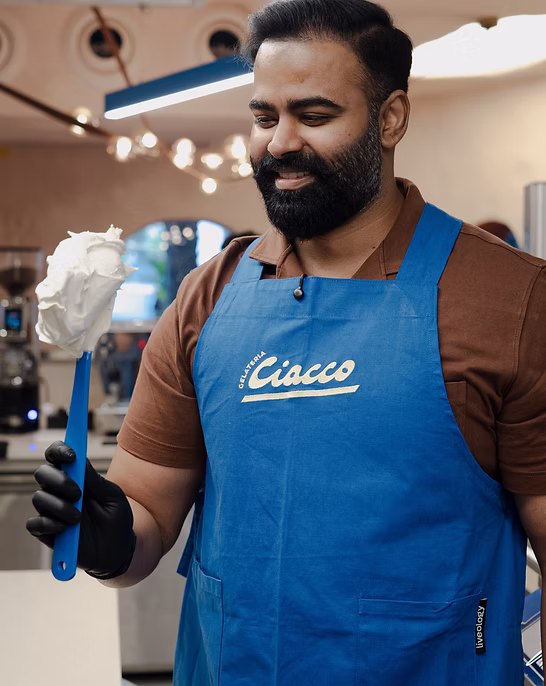 Dante Praveen